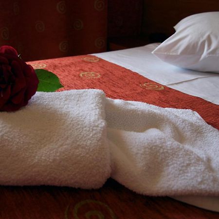 Hotel Kiani Akti เซเลียนิติกา ภายนอก รูปภาพ