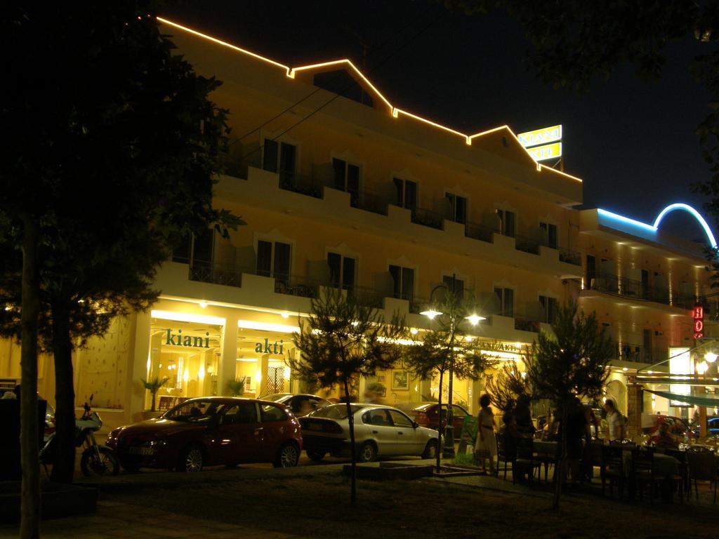 Hotel Kiani Akti เซเลียนิติกา ภายนอก รูปภาพ