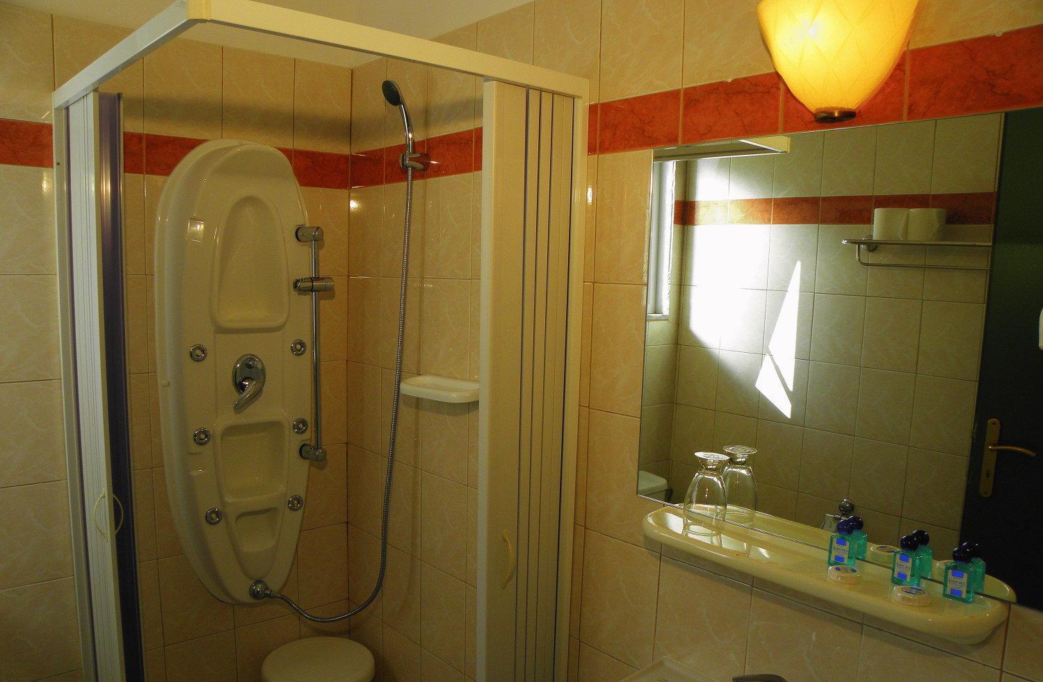 Hotel Kiani Akti เซเลียนิติกา ภายนอก รูปภาพ