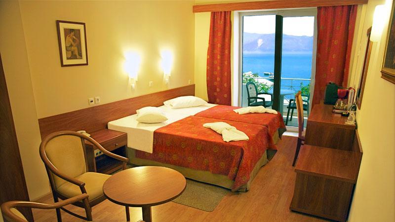 Hotel Kiani Akti เซเลียนิติกา ภายนอก รูปภาพ