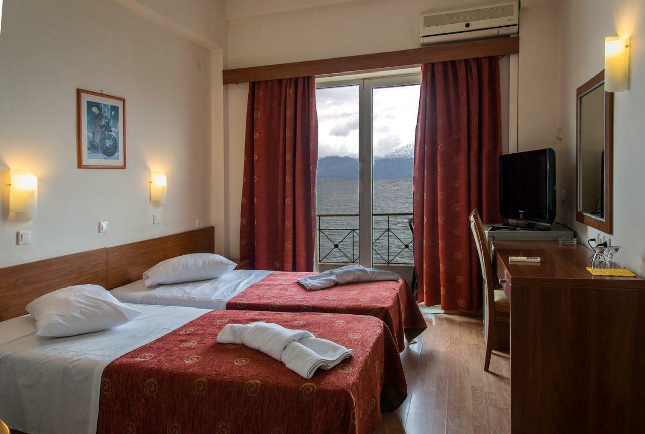Hotel Kiani Akti เซเลียนิติกา ภายนอก รูปภาพ